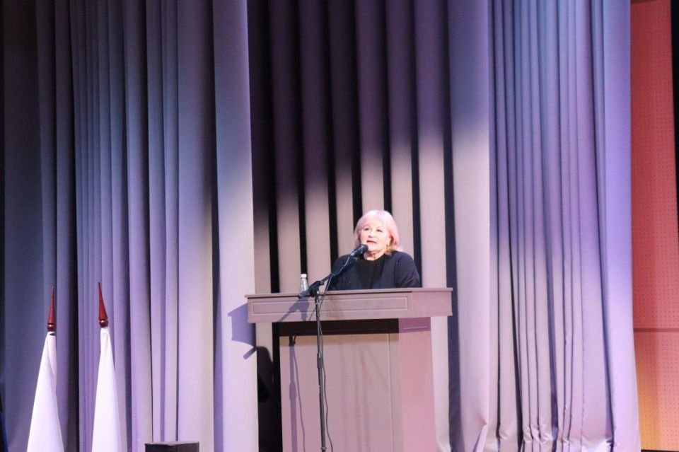 ��������� ������ "��������" ����� ��������� ��� ������������ ������� ������, ����������������� � ����������� �������� � ��������� ����������� ��� ���