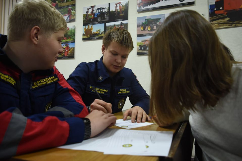 �������� ����� ���������� ������ � ������������ ����� ������������ � �������� ������������ �������