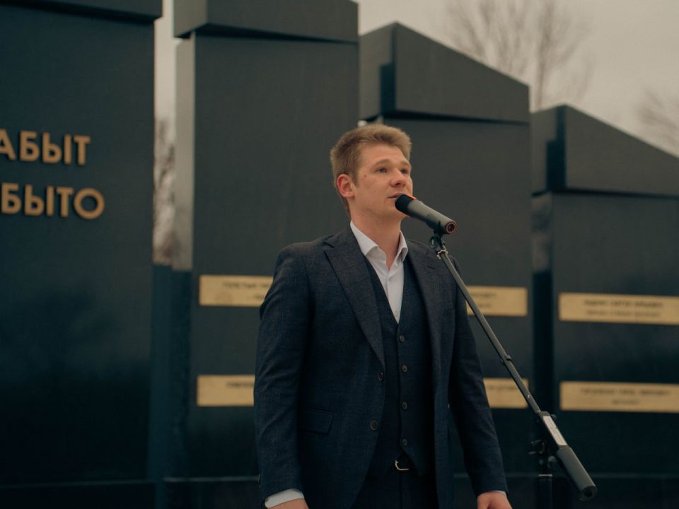 Мы почтили память Героев Отечества на новом мемориале кладбища «Донецкое море» Мы почтили память Героев Отечества на новом мемориале кладбища «Донецкое море»