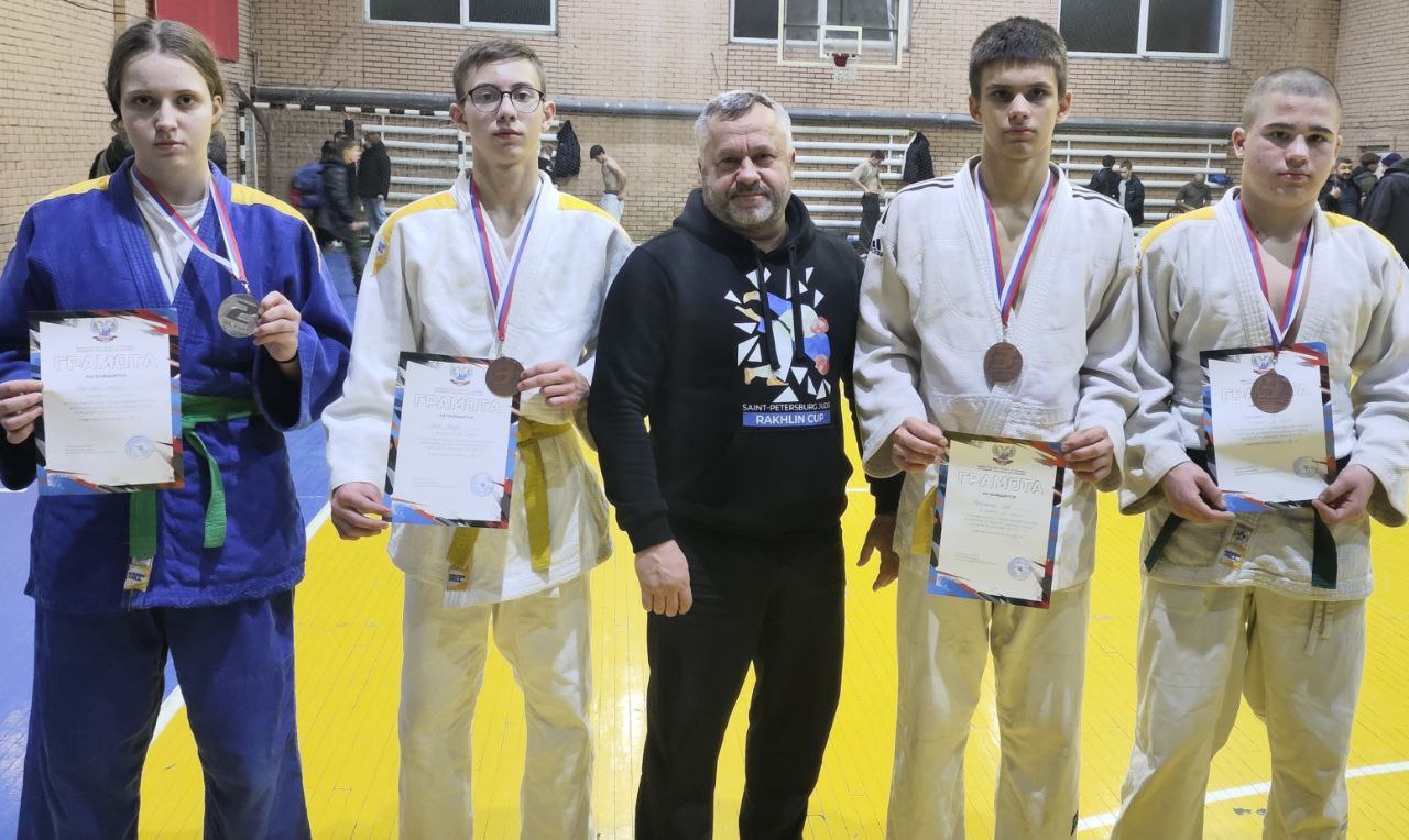 6 декабря в Донецке прошли "РЕСПУБЛИКАНСКИЕ СОРЕВНОВАНИЯ ПАМЯТИ ВЕТЕРАНОВ ДОНЕЦКОГО ДЗЮДО" 6 декабря в Донецке прошли "РЕСПУБЛИКАНСКИЕ СОРЕВНОВАНИЯ ПАМЯТИ ВЕТЕРАНОВ ДОНЕЦКОГО ДЗЮДО"