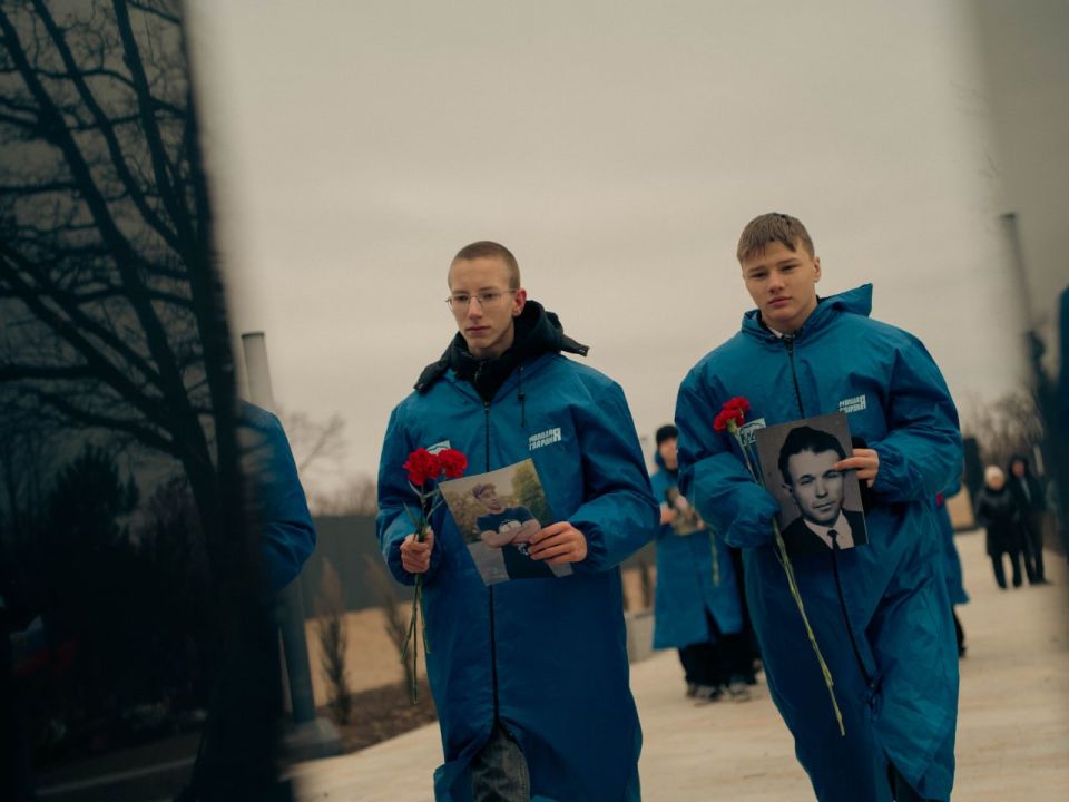 Мы почтили память Героев Отечества на новом мемориале кладбища «Донецкое море» Мы почтили память Героев Отечества на новом мемориале кладбища «Донецкое море»