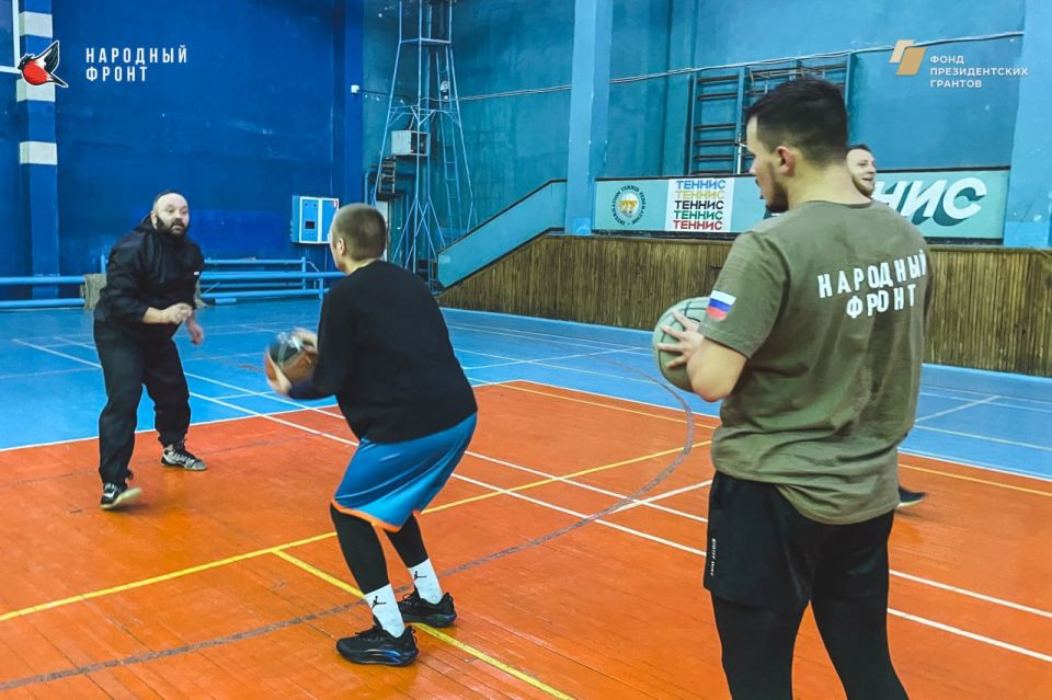 «Андердоги» в игре!. Баскетбольная команда Молодёжки Народного фронта ДНР «Андердоги» провела мощную тренировку «Андердоги» в игре!. Баскетбольная команда Молодёжки Народного фронта ДНР «Андердоги» провела мощную тренировку