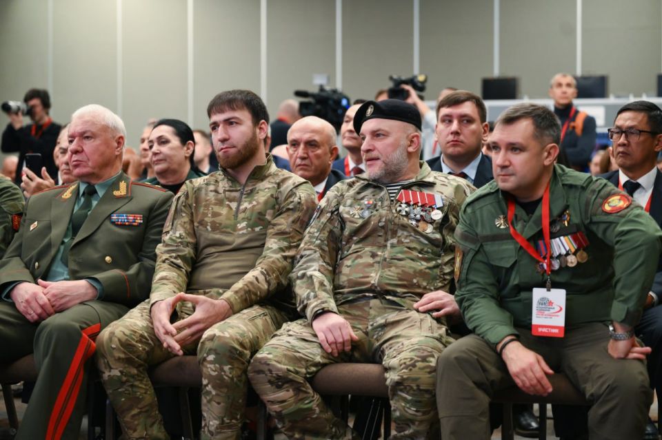 Заместитель Председателя Народного Совета Николай Сытов выступил с докладом на международном медиафоруме «Правда против неофашизма» в Москве Заместитель Председателя Народного Совета Николай Сытов выступил с докладом на международном медиафоруме «Правда против неофашизма» в Москве