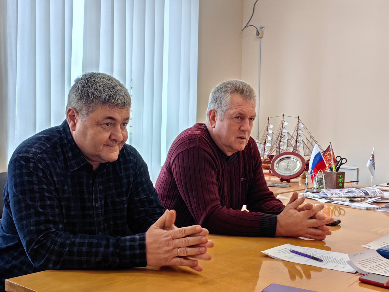 Александр Пеняев: Провел очередное заседание межведомственной комиссии по здравоохранению при участии депутата Народного Совета ДНР Сергея Дмитриева Александр Пеняев: Провел очередное заседание межведомственной комиссии по здравоохранению при участии депутата Народного Совета ДНР Сергея Дмитриева