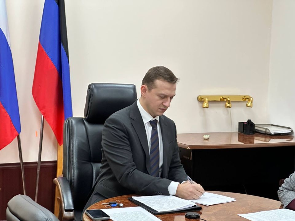 Владимир Ежиков: Выступил с докладом на заседании комиссии Государственного Совета Российской Федерации по направлению «Эффективная и конкурентная экономика» по вопросу упрощения порядка и условий применения пониженных... Владимир Ежиков: Выступил с докладом на заседании комиссии Государственного Совета Российской Федерации по направлению «Эффективная и конкурентная экономика» по вопросу упрощения порядка и условий применения пониженных...