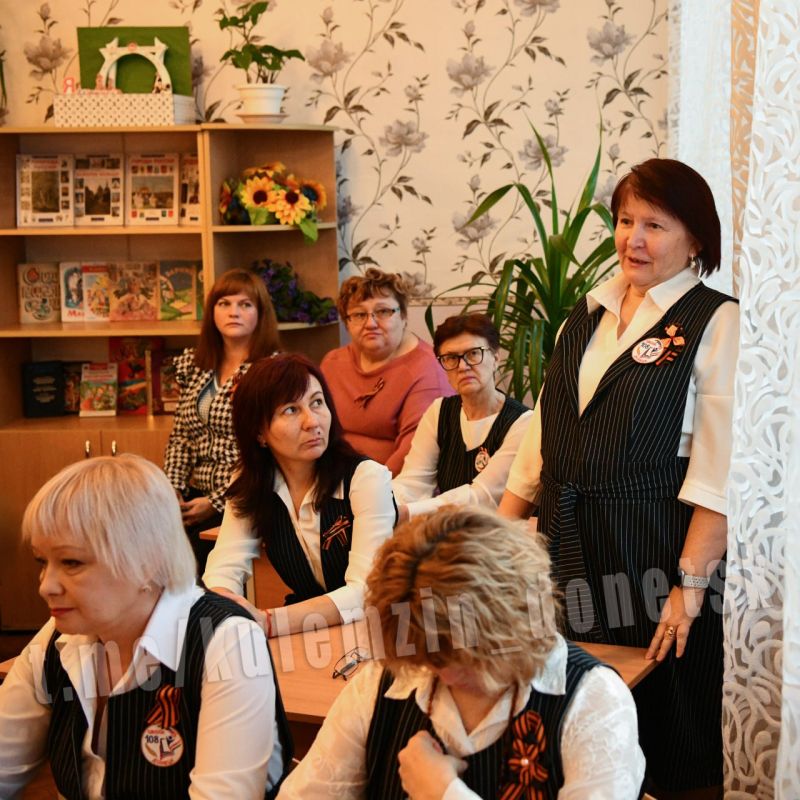 Алексей Кулемзин: Сегодня встретился с жителями Петровского района, который долгое время подвергался атакам со стороны преступного киевского режима Алексей Кулемзин: Сегодня встретился с жителями Петровского района, который долгое время подвергался атакам со стороны преступного киевского режима