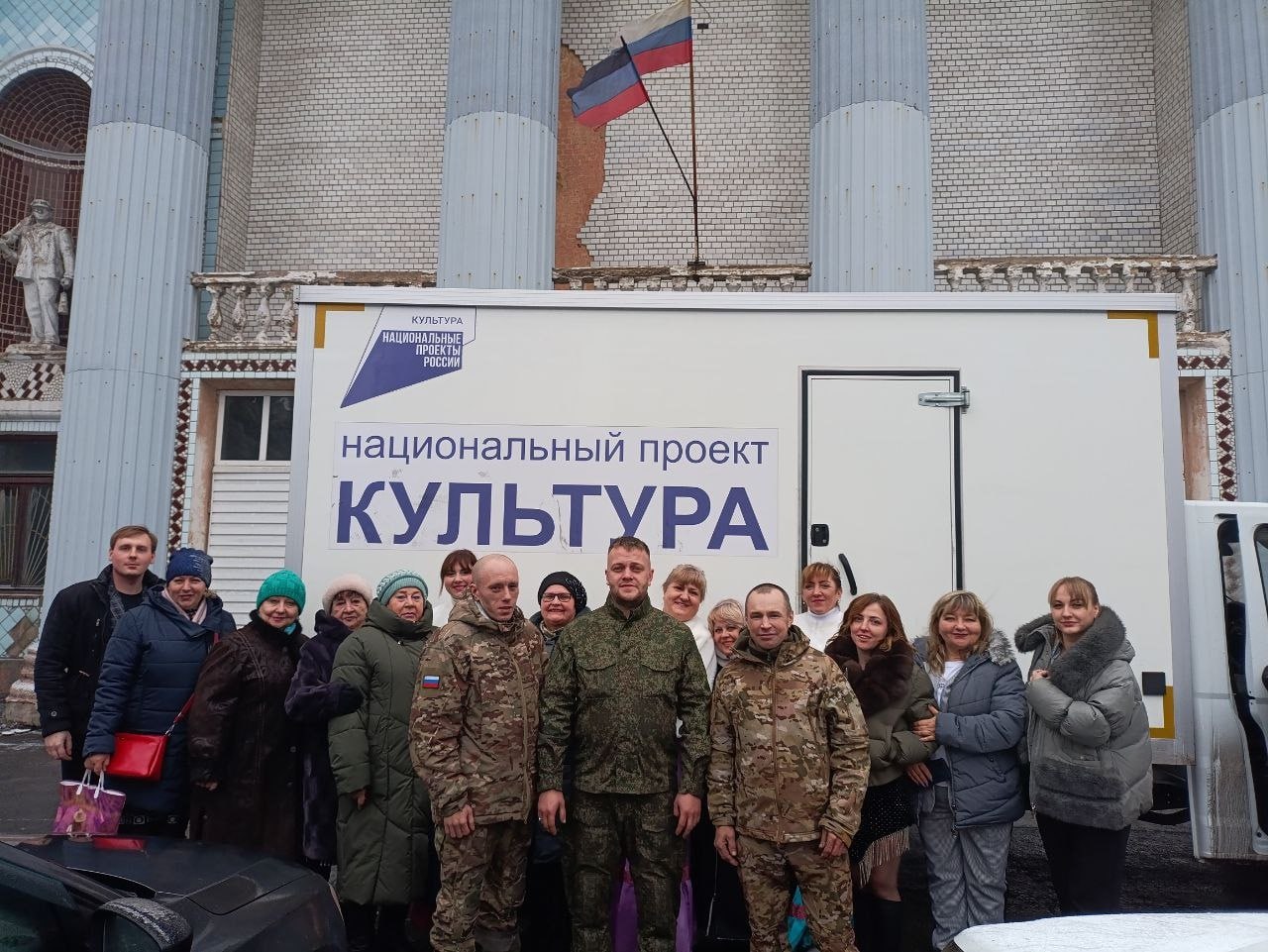 «СЛАВА ПОДВИГАМ СОЛДАТСКИМ!»