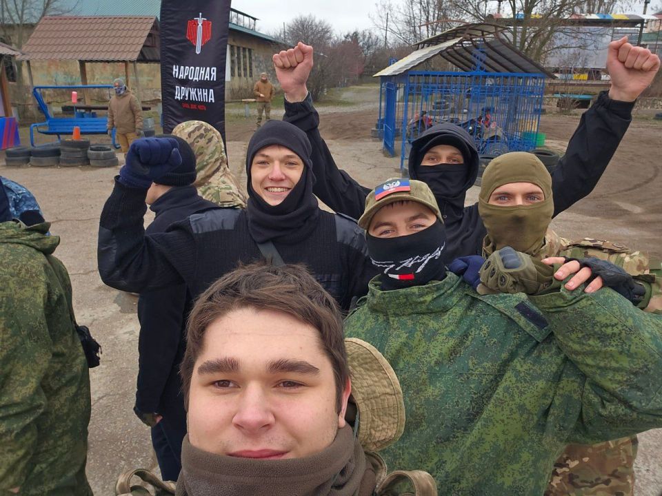Курс молодого бойца сдан на «отлично» Курс молодого бойца сдан на «отлично»