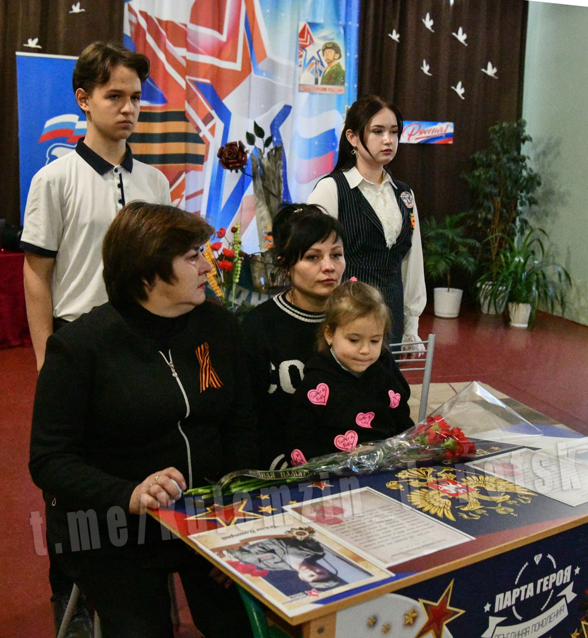 Алексей Кулемзин: Принял участие в открытии «Парты Героя» в школе № 108 многострадального Петровского района Алексей Кулемзин: Принял участие в открытии «Парты Героя» в школе № 108 многострадального Петровского района