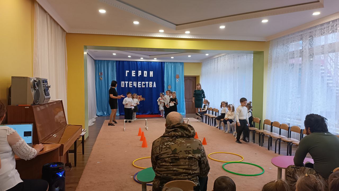 День Героев Отечества важная и памятная дата, которая является продолжением исторических традиций и способом сохранения памяти о том, какие подвиги совершены героями нашей Родины День Героев Отечества важная и памятная дата, которая является продолжением исторических традиций и способом сохранения памяти о том, какие подвиги совершены героями нашей Родины