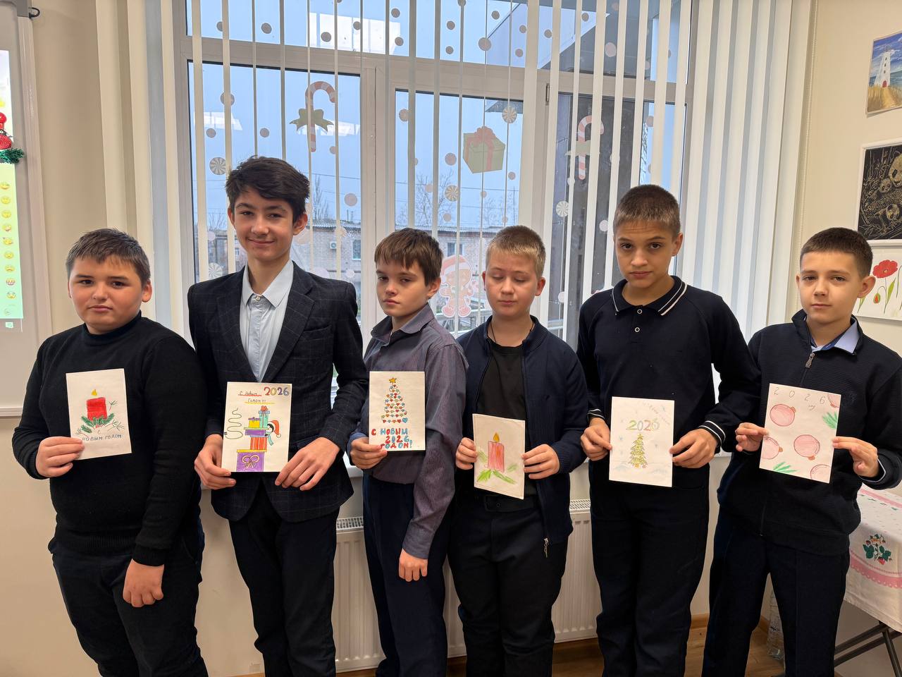 9 декабря учащиеся ГБОУ «Тельмановская гимназия Тельмановского м.о.» присоединились к акции «Новогодняя открытка» 9 декабря учащиеся ГБОУ «Тельмановская гимназия Тельмановского м.о.» присоединились к акции «Новогодняя открытка»