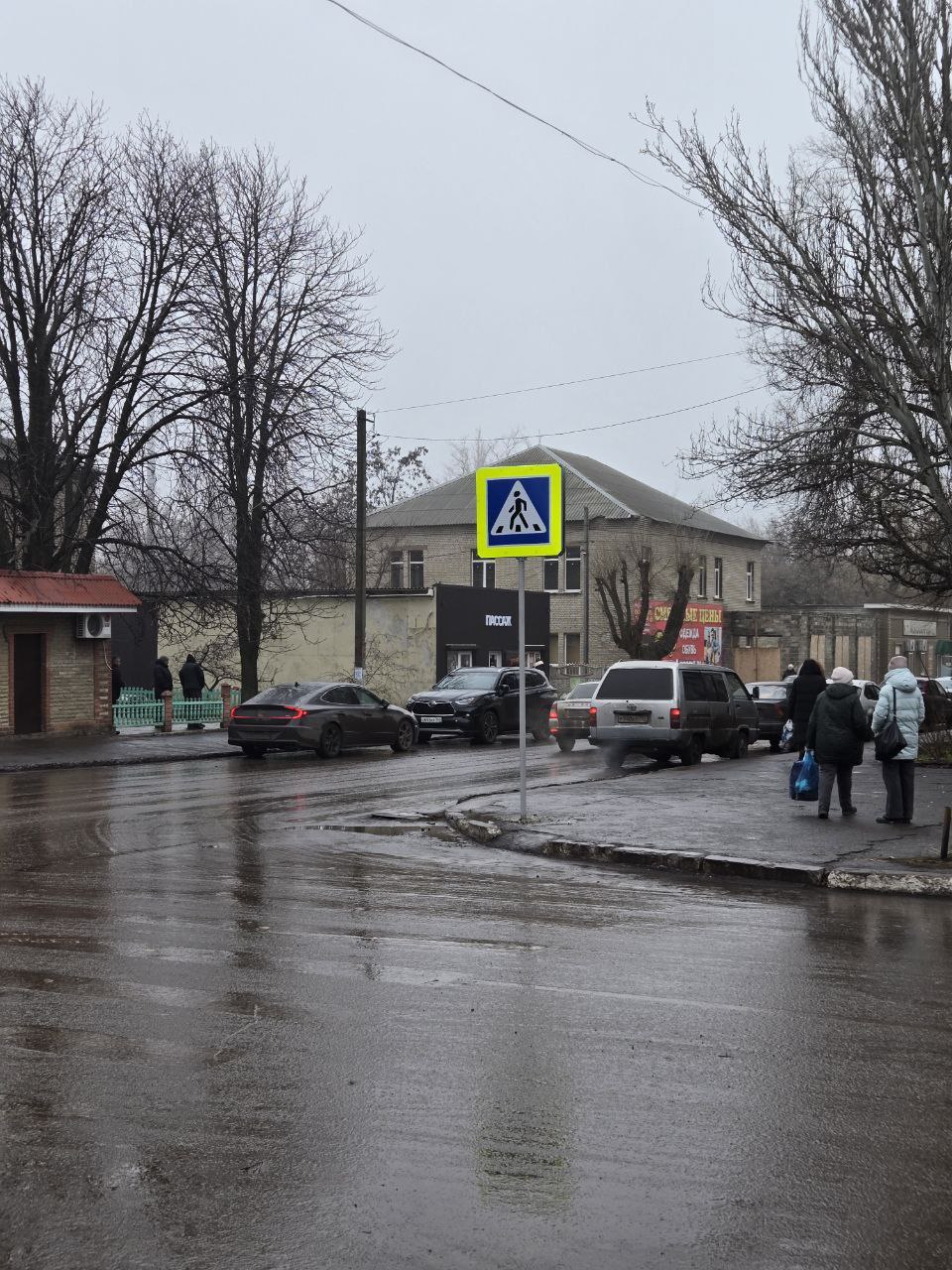 Денис Зубов: 09 декабря в городском округе Иловайск, в рамках муниципального контракта, начаты работы по установке дорожных знаков Денис Зубов: 09 декабря в городском округе Иловайск, в рамках муниципального контракта, начаты работы по установке дорожных знаков