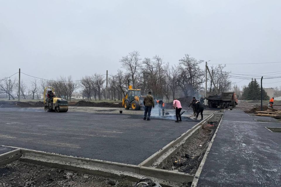 Проверили ход реализации проекта благоустройства парка в Кировском Проверили ход реализации проекта благоустройства парка в Кировском