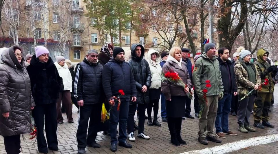 Ждановка почтила память Героев Отечества Ждановка почтила память Героев Отечества