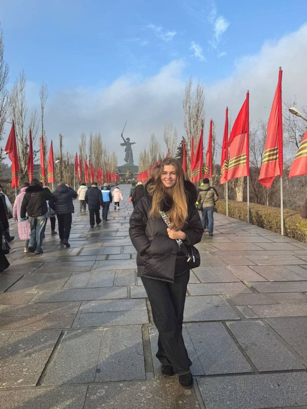 СОТРУДНИКИ «ДОНБАССТЕПЛОЭНЕРГО» ПОБЫВАЛИ НА ЭКСКУРСИИ В ГОРОДЕ-ГЕРОЕ ВОЛГОГРАДЕ СОТРУДНИКИ «ДОНБАССТЕПЛОЭНЕРГО» ПОБЫВАЛИ НА ЭКСКУРСИИ В ГОРОДЕ-ГЕРОЕ ВОЛГОГРАДЕ
