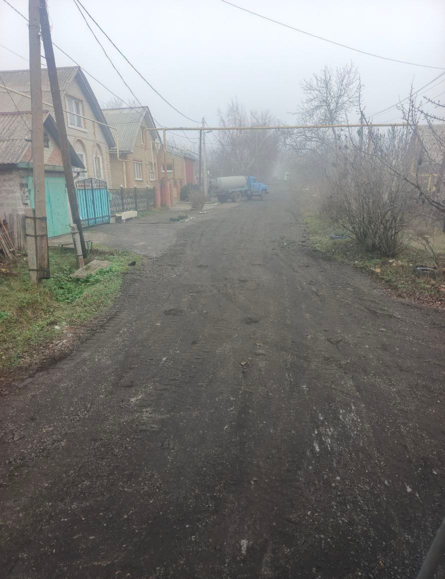 Александр Пеняев: С заботой об округе.. На 09.12.2025 г. сотрудниками МУП "ЭКОС" выполнены следующие виды работ: Отсыпка асфальтным срезом по улице Чапаева Сбор листвы и смёта ул. Скрыпника Восстановление наружного...