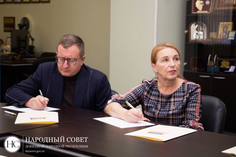 Константин Кузьмин: В прямом эфире Глава ДНР Денис Пушилин подвел итоги уходящего 2025 года Константин Кузьмин: В прямом эфире Глава ДНР Денис Пушилин подвел итоги уходящего 2025 года