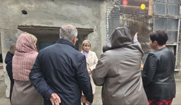 По поручению Главы ДНР Дениса Пушилина в Ворошиловском внутригордском районе продолжаются встречи с населением