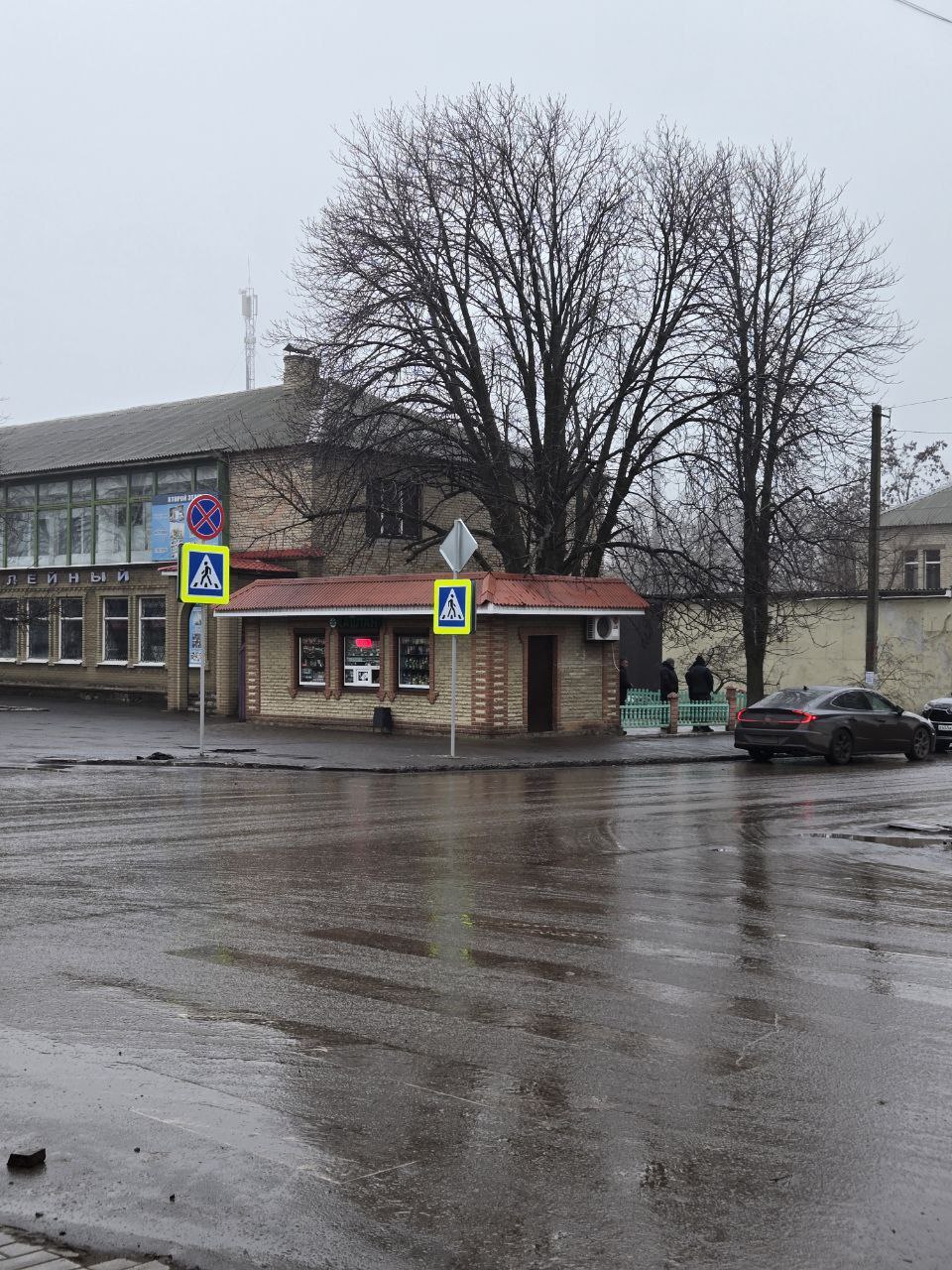 Денис Зубов: 09 декабря в городском округе Иловайск, в рамках муниципального контракта, начаты работы по установке дорожных знаков Денис Зубов: 09 декабря в городском округе Иловайск, в рамках муниципального контракта, начаты работы по установке дорожных знаков