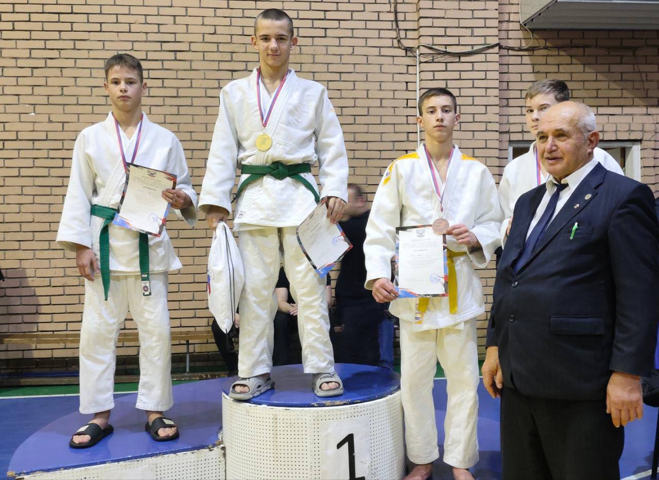 Первенство Донецкой Народной Республики по дзюдо, памяти ветеранов донецкого дзюдо, успешно завершено! Первенство Донецкой Народной Республики по дзюдо, памяти ветеранов донецкого дзюдо, успешно завершено!
