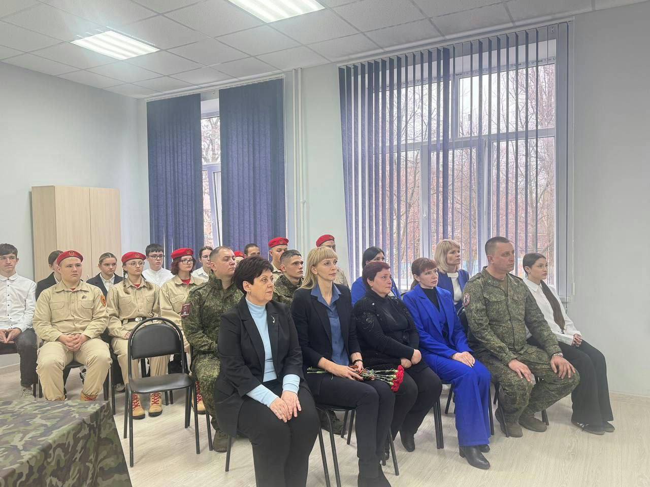 «Парта Героя» — память, которая живёт в наших сердцах «Парта Героя» — память, которая живёт в наших сердцах