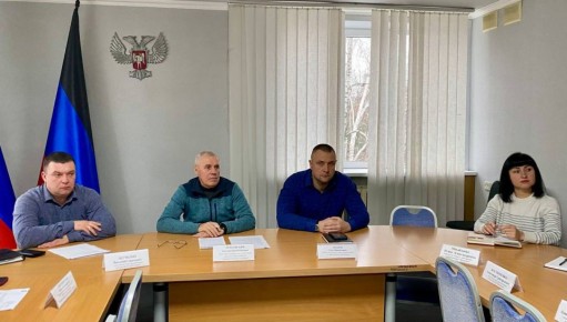 Евгений Поплавский: Провел аппаратное совещание с руководителями ведомств и представителями силовых структур