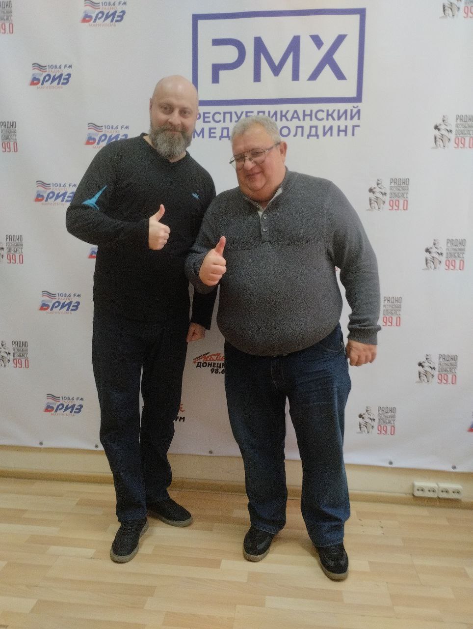 Игорь Мартынов: Сегодня дал интервью радио «Комета», где подвёл итоги уходящего года и подробно рассказал о том, что было сделано в городском округе Енакиево