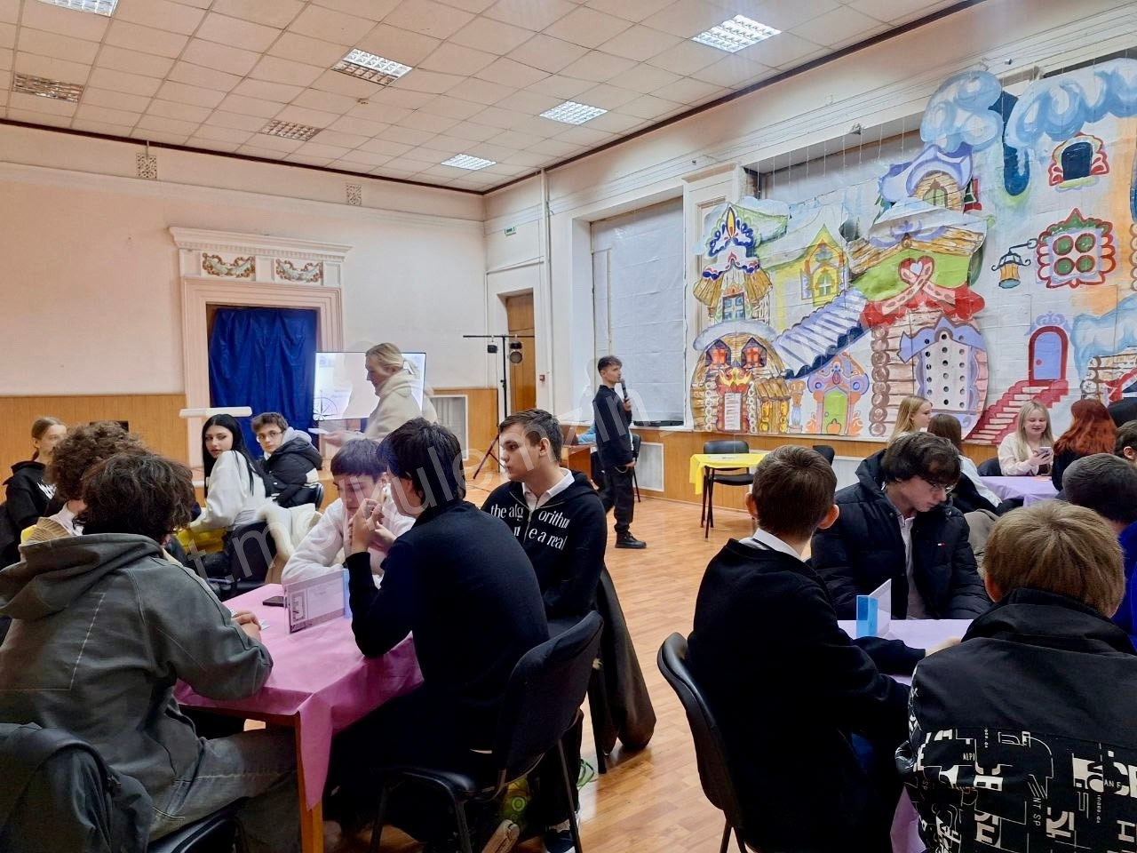 В учреждениях культуры города состоялись мероприятия в рамках «Интеллектуально-патриотической акции» ко Дню Героев Отечества «Страницы воинской славы»! В учреждениях культуры города состоялись мероприятия в рамках «Интеллектуально-патриотической акции» ко Дню Героев Отечества «Страницы воинской славы»!