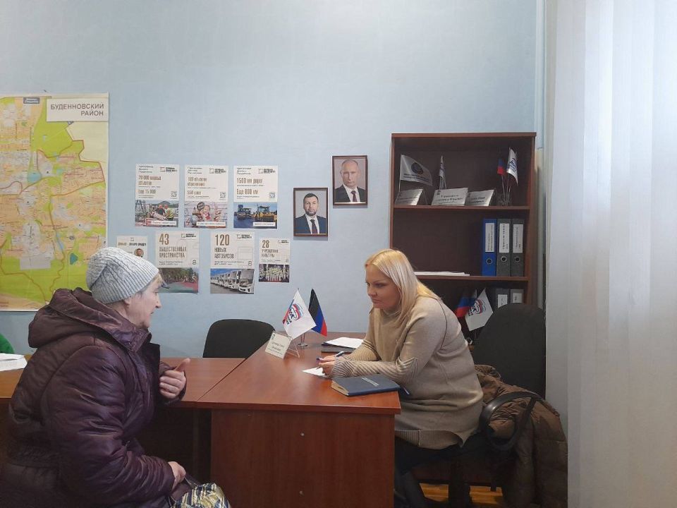 Депутаты Народного Совета продолжают встречи с трудовыми коллективами и прием граждан во всей Республике Депутаты Народного Совета продолжают встречи с трудовыми коллективами и прием граждан во всей Республике