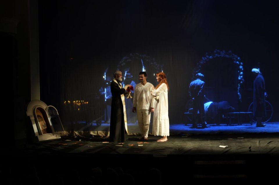 ������ �� ����� ��������� �����: ������� � �����������