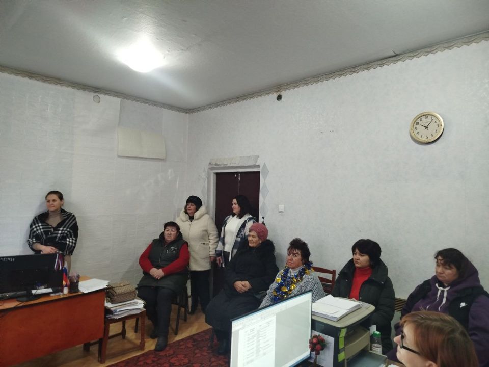 Заместитель главы администрации Старобешевского муниципального округа Осадчий Сергей Евгеньевич провел встречу с гражданами села Кумачово, на которой были рассмотрены вопросы, касающиеся жизнеобеспечения населенного пункта Заместитель главы администрации Старобешевского муниципального округа Осадчий Сергей Евгеньевич провел встречу с гражданами села Кумачово, на которой были рассмотрены вопросы, касающиеся жизнеобеспечения населенного пункта