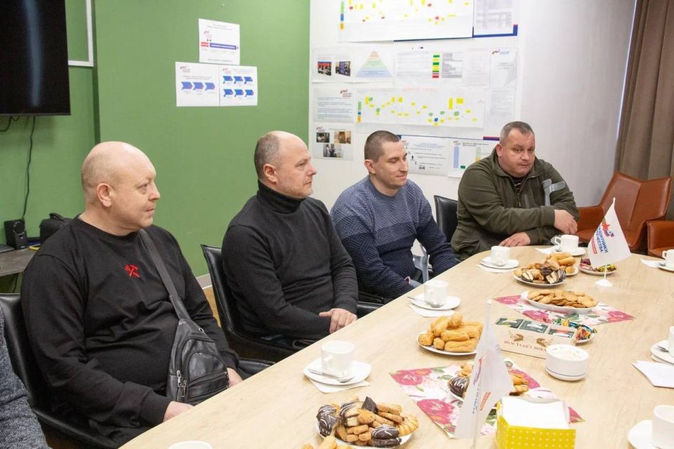 Всегда рядом с героями! В филиале Госфонда «Защитники Отечества» состоялась встреча, посвященная подведению итогов совместной двухлетней работы по организации реабилитации ветеранов СВО Всегда рядом с героями! В филиале Госфонда «Защитники Отечества» состоялась встреча, посвященная подведению итогов совместной двухлетней работы по организации реабилитации ветеранов СВО