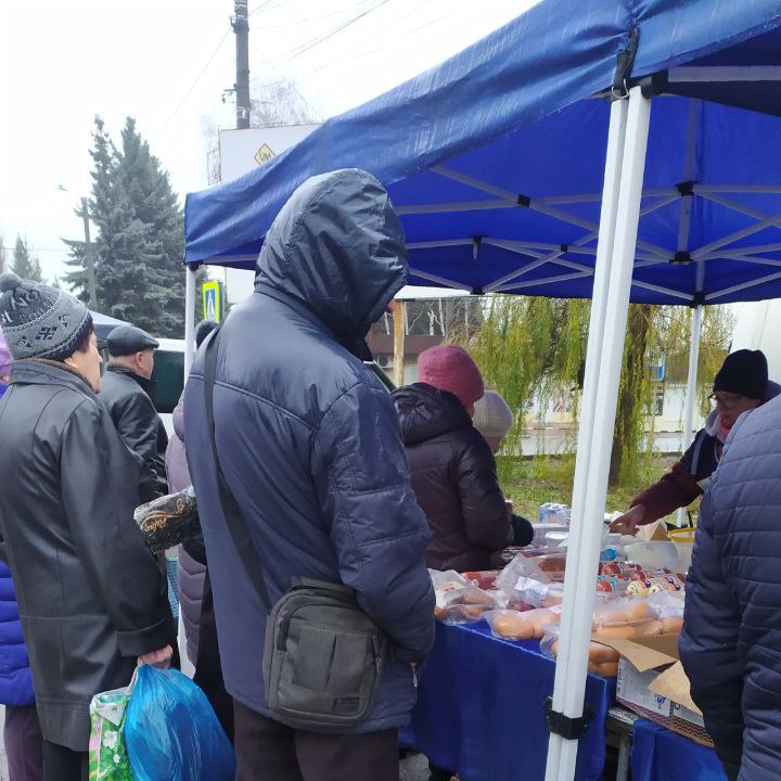 В Кировском прошла ярмарка