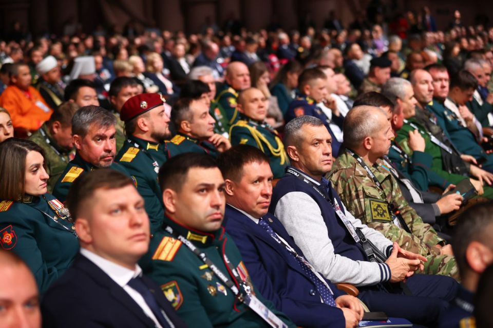 Ветераны из Донецкой Народной Республики участвуют в Форуме ветеранов СВО «Вместе победим!» Ветераны из Донецкой Народной Республики участвуют в Форуме ветеранов СВО «Вместе победим!»