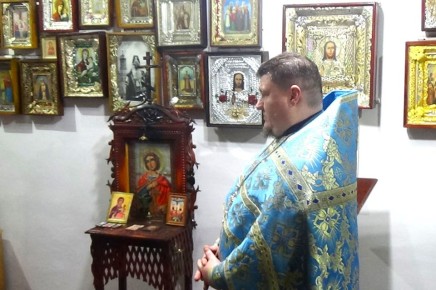 Сотрудники ИК-4 посетили богослужение