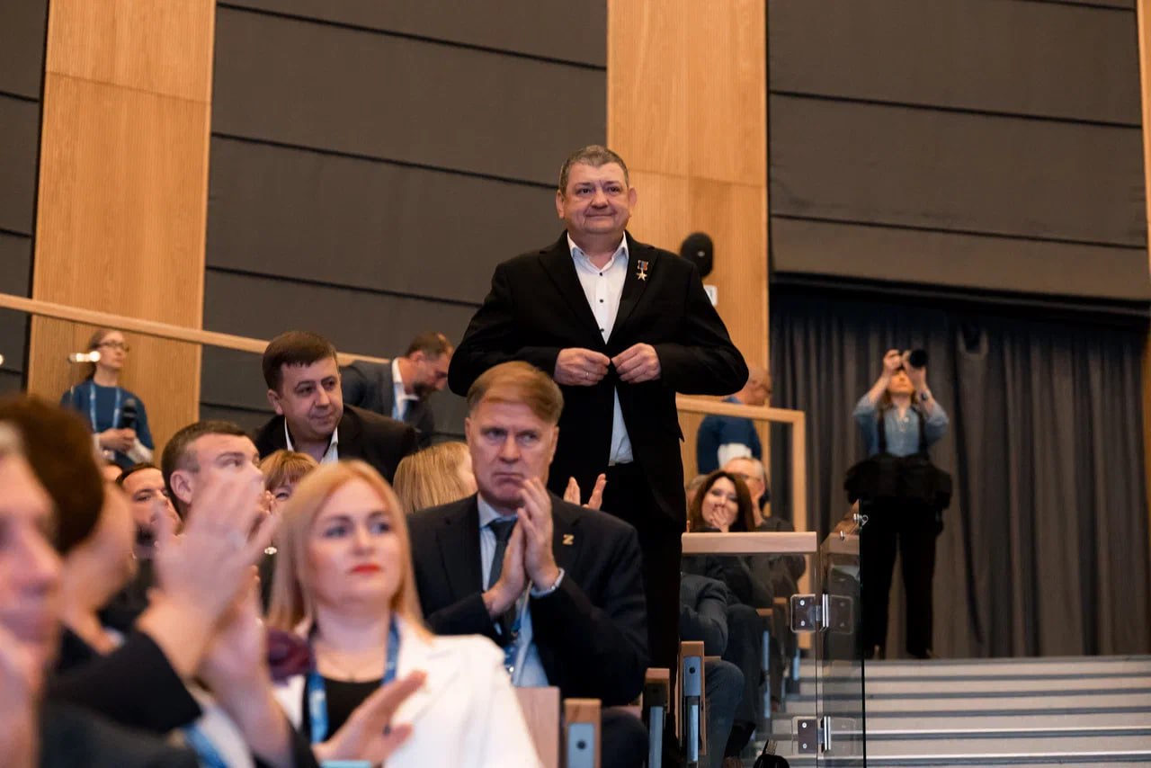 Делегация Донецкой Народной Республики приняла участие в форум-выставке «БОЛЬШИЕ РЕШЕНИЯ МАЛОЙ РОДИНЫ» Делегация Донецкой Народной Республики приняла участие в форум-выставке «БОЛЬШИЕ РЕШЕНИЯ МАЛОЙ РОДИНЫ»