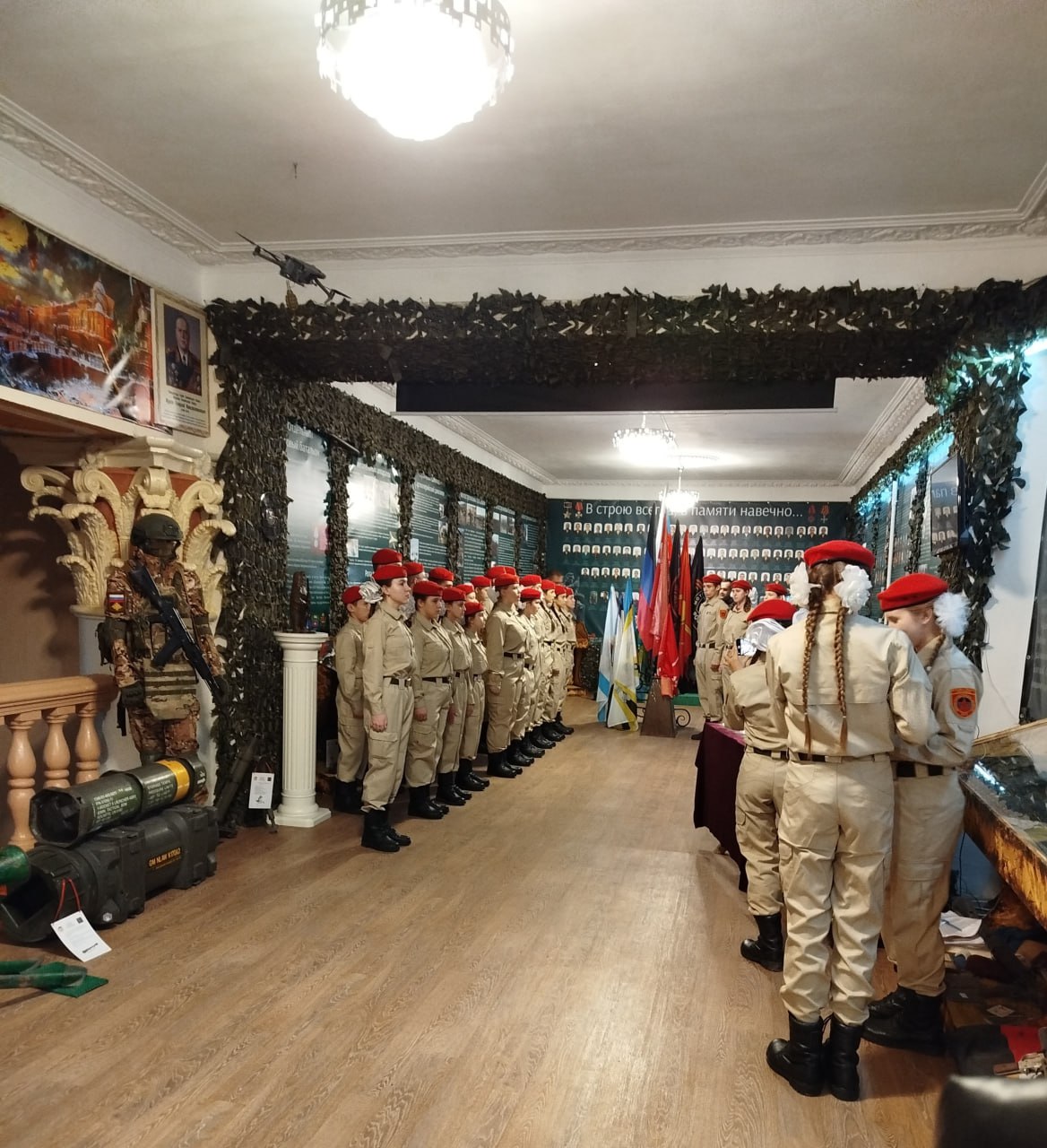 В Старобешевском округе прошла присяга юнармейцев В Старобешевском округе прошла присяга юнармейцев