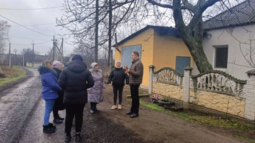 В рамках поручения Главы Республики Дениса Пушилина, в Кировском внутригородском районе продолжаются встречи с населением на подведомственной территории