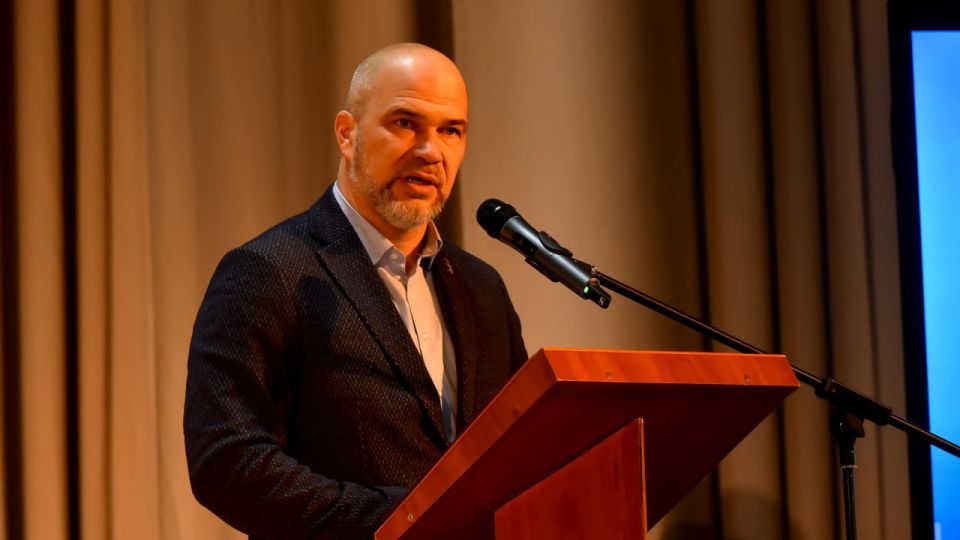 В Енакиево под эгидой Единой России впервые в ДНР прошёл форум «Управдом» В Енакиево под эгидой Единой России впервые в ДНР прошёл форум «Управдом»