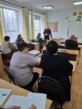 Сегодня 10 декабря в Дебальцево состоялась рабочая встреча депутата Дебальцевского городского совета от Всероссийской политической партии "Единая Россия" Сергея Кириченко с трудовым коллективом школы ГБОУ №6. В ходе...