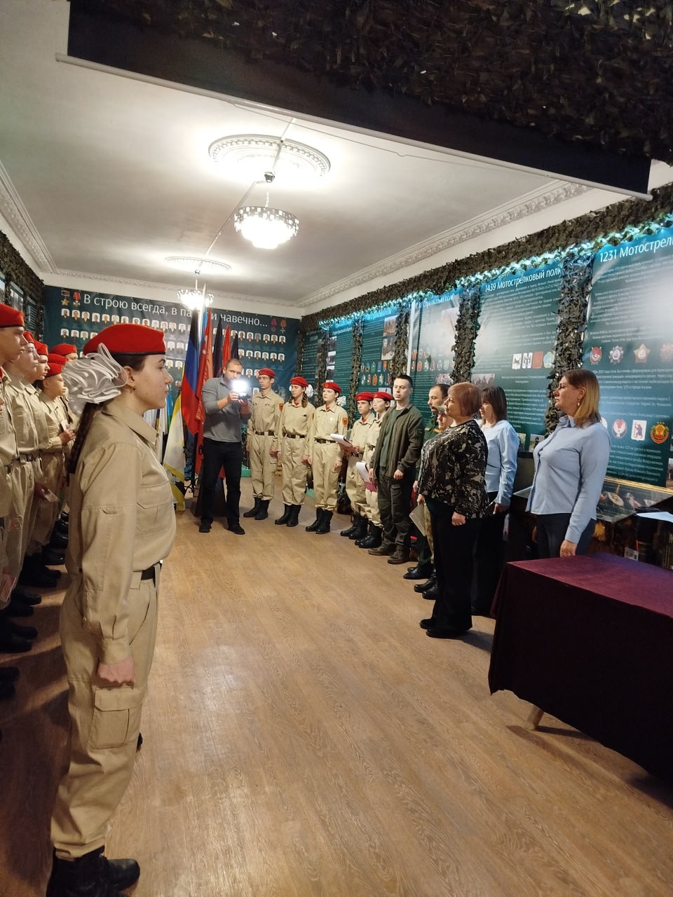 В Старобешевском округе прошла присяга юнармейцев В Старобешевском округе прошла присяга юнармейцев