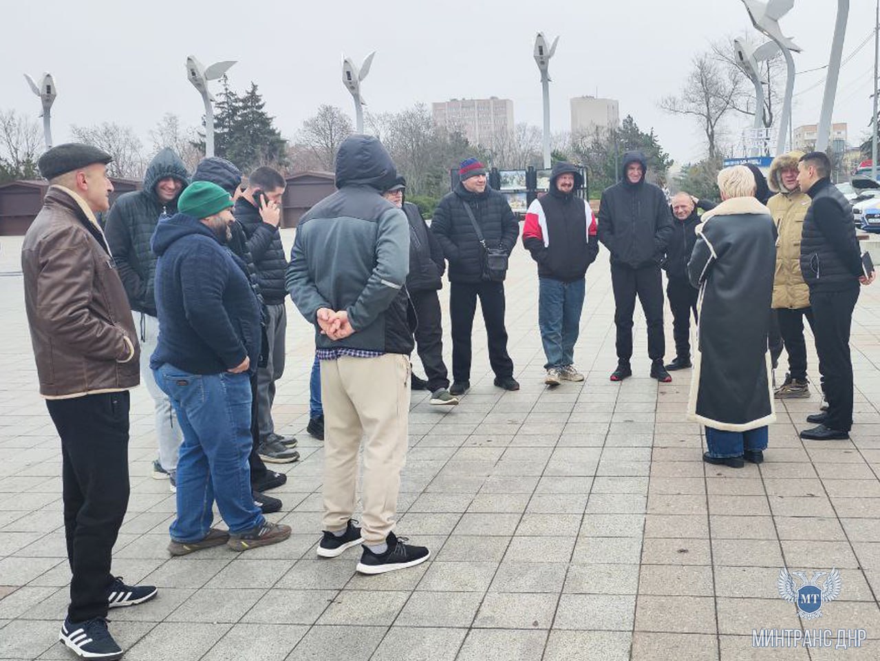 Очередное выездное информационно-профилактическое мероприятие по предупреждению нарушений законодательства в сфере деятельности служб заказа легкового такси прошло в Мариуполе Очередное выездное информационно-профилактическое мероприятие по предупреждению нарушений законодательства в сфере деятельности служб заказа легкового такси прошло в Мариуполе