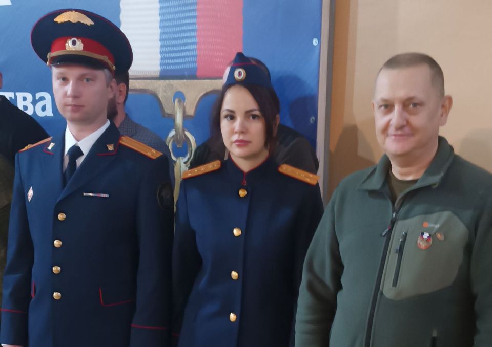 Дмитрий Огилец: Члены Донецкой республиканской региональной организации "Российский союз ветеранов Афганистана и специальных военных операций" совместно с представителями Следственного Комитета РФ по Донецкой Народной... Дмитрий Огилец: Члены Донецкой республиканской региональной организации "Российский союз ветеранов Афганистана и специальных военных операций" совместно с представителями Следственного Комитета РФ по Донецкой Народной...