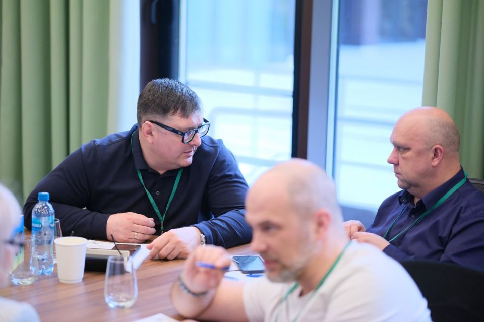 Главы округов Донецкой Народной Республики прошли обучение в «СберУниверситете», организованное Ассоциацией «Совет муниципальных образований ДНР» Главы округов Донецкой Народной Республики прошли обучение в «СберУниверситете», организованное Ассоциацией «Совет муниципальных образований ДНР»