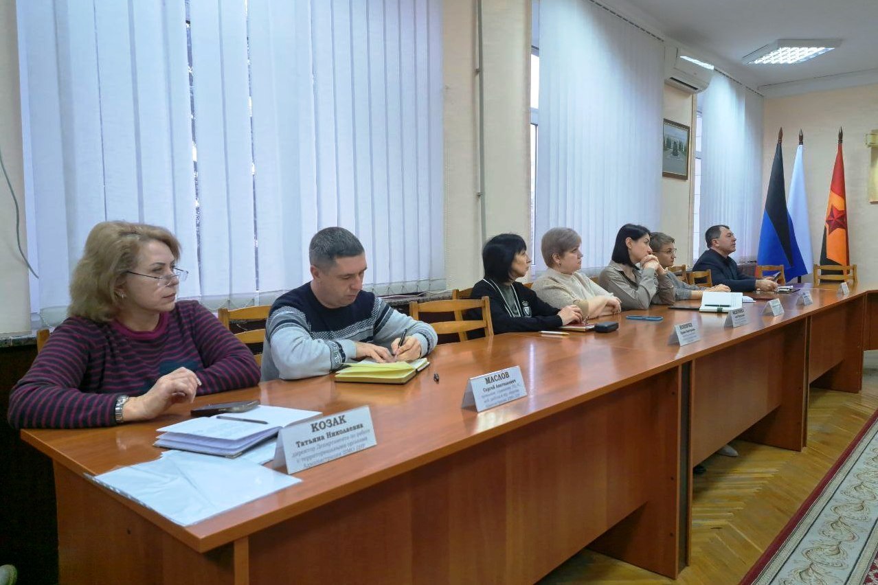 В Шахтерске прошло аппаратное совещание В Шахтерске прошло аппаратное совещание