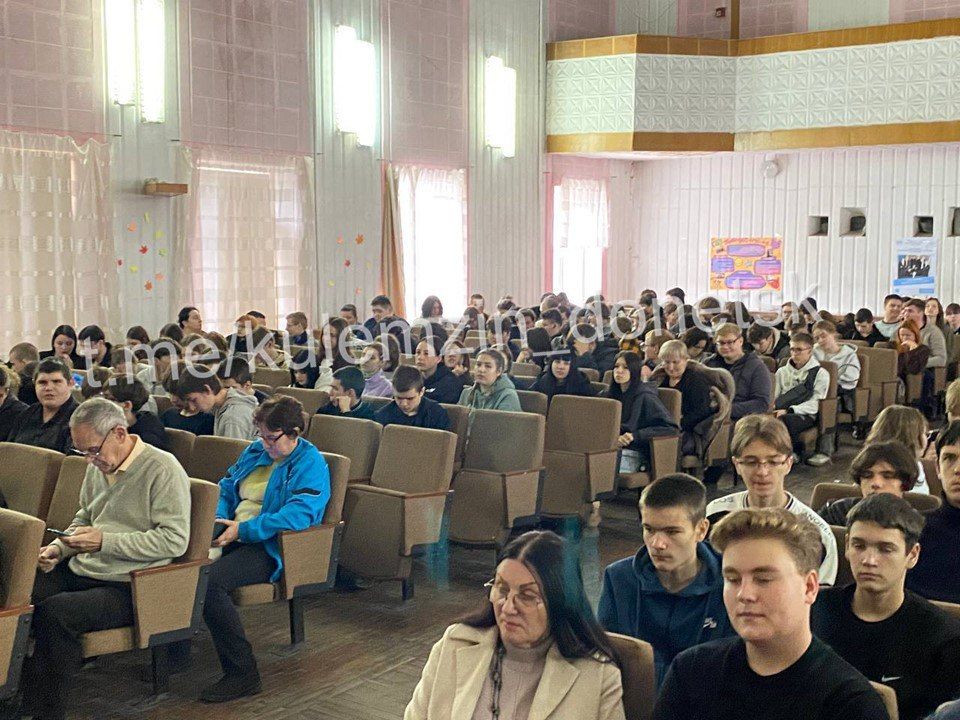 Сегодня, в рамках реализации муниципальной программы «Профилактика безнадзорности и правонарушений несовершеннолетних на территории муниципального образования г. о. Донецк Донецкой Народной Республики в 2025-2027 годах»... Сегодня, в рамках реализации муниципальной программы «Профилактика безнадзорности и правонарушений несовершеннолетних на территории муниципального образования г. о. Донецк Донецкой Народной Республики в 2025-2027 годах»...