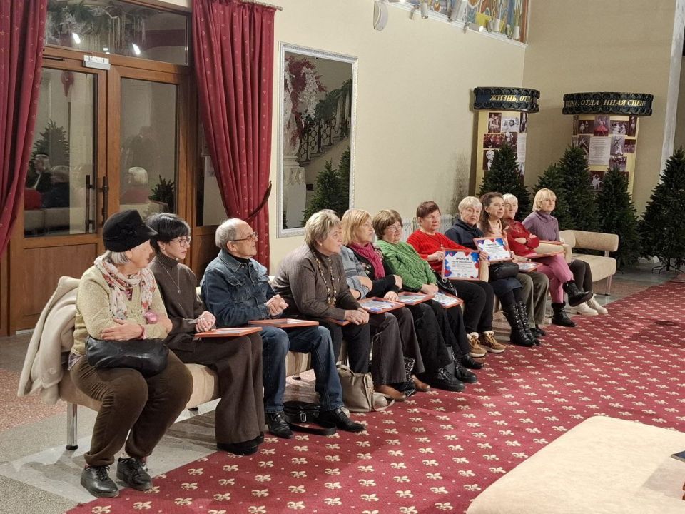 Добро, которое объединяет: волонтёров серебряного возраста поздравили с праздником Добро, которое объединяет: волонтёров серебряного возраста поздравили с праздником