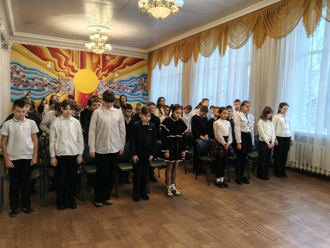 В школе Ждановки почтили память героя В школе Ждановки почтили память героя