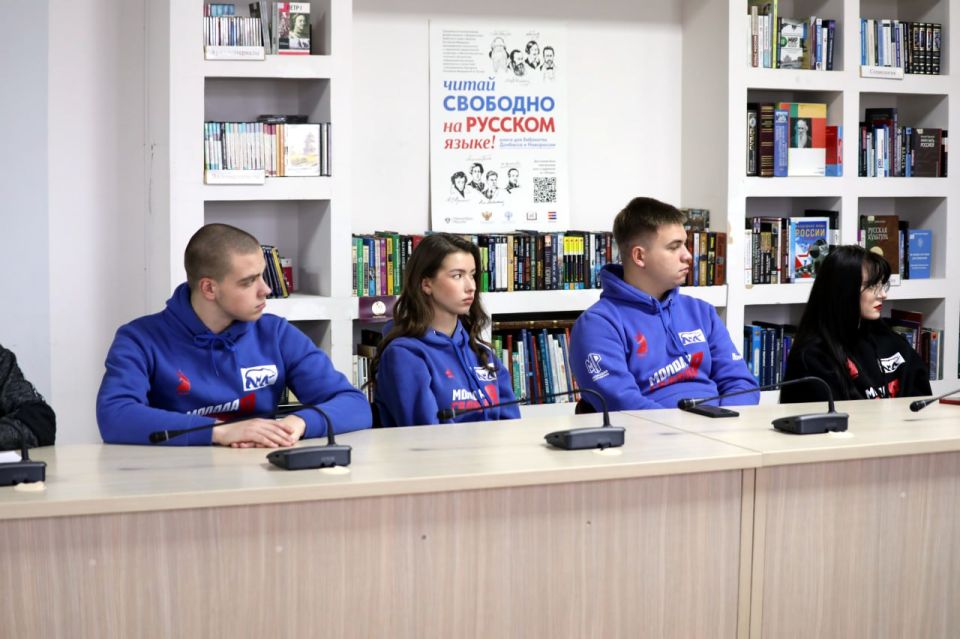 Донецкая епархия выступила инициатором широкого обсуждения проблемы сквернословия в обществе: в Донецке и Макеевке прошли масштабные форумы с участием представителей традиционных конфессий, науки и молодёжи Донецкая епархия выступила инициатором широкого обсуждения проблемы сквернословия в обществе: в Донецке и Макеевке прошли масштабные форумы с участием представителей традиционных конфессий, науки и молодёжи