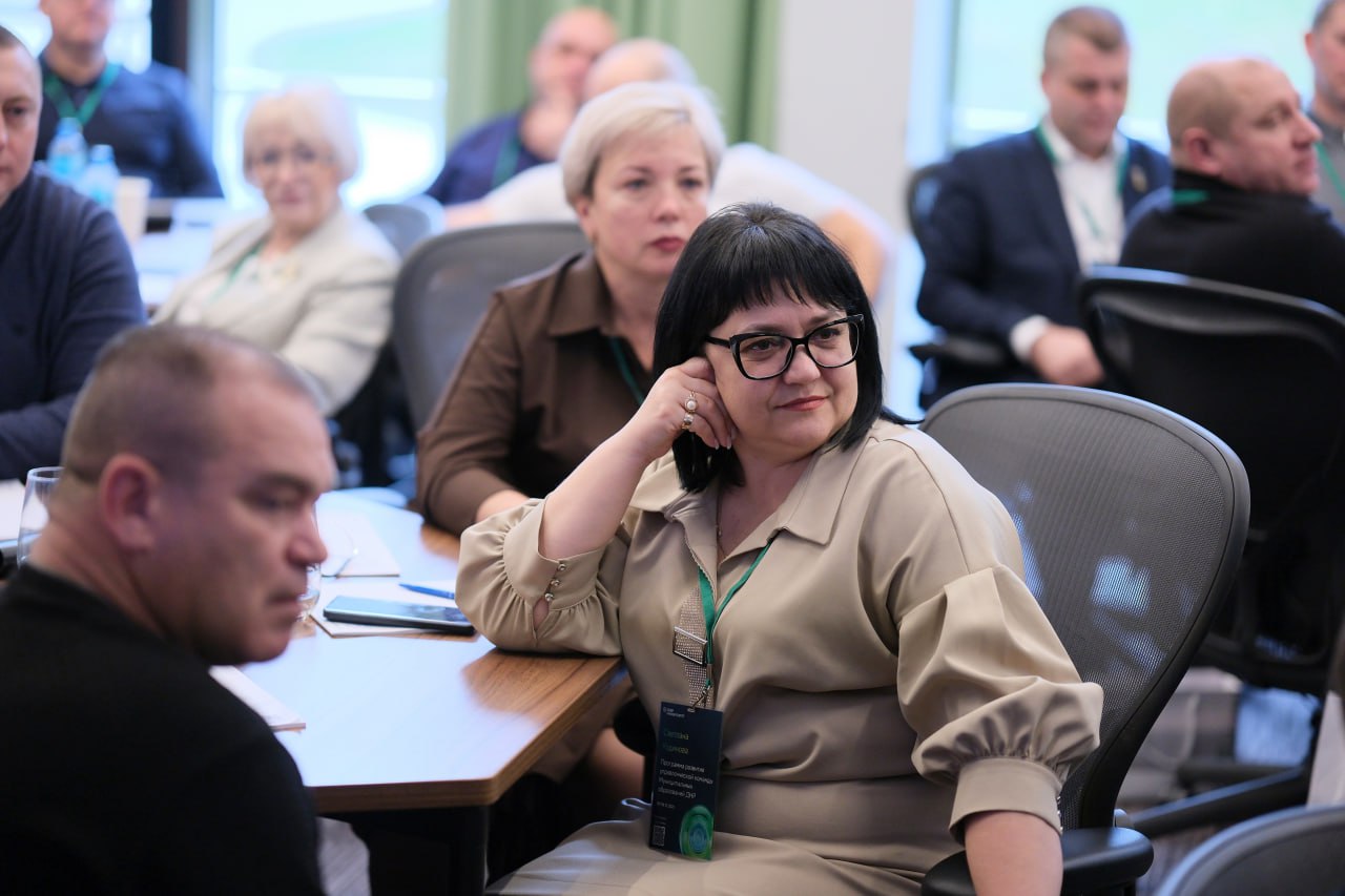 В рамках нашей серии публикаций продолжаем делиться тем, как прошло обучение муниципальных служащих ДНР в «СберУниверситете» В рамках нашей серии публикаций продолжаем делиться тем, как прошло обучение муниципальных служащих ДНР в «СберУниверситете»